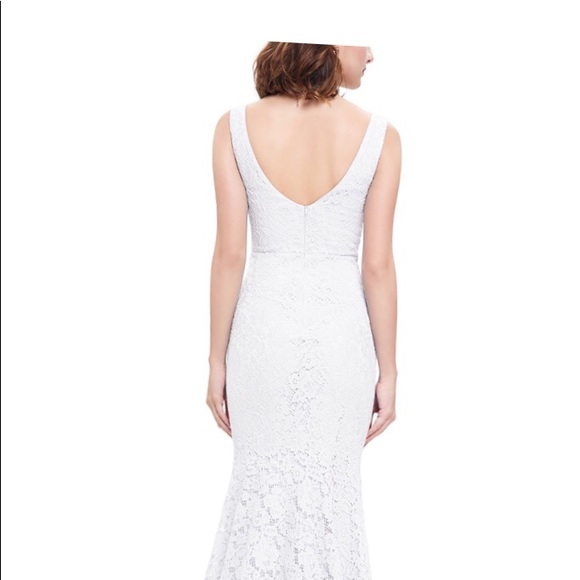 woman's Simple Elegant Lace Mermaid  prom Dresses - Picture 5 of 6